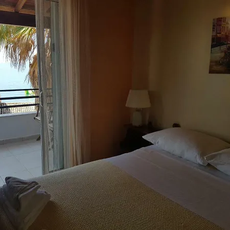 Corfu Glyfada Menigos Resort 129 格利法达